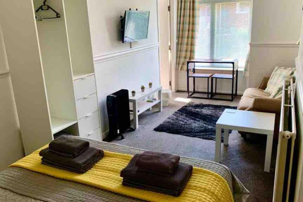 1Studio Avenue House Scarborough Zewnętrze zdjęcie